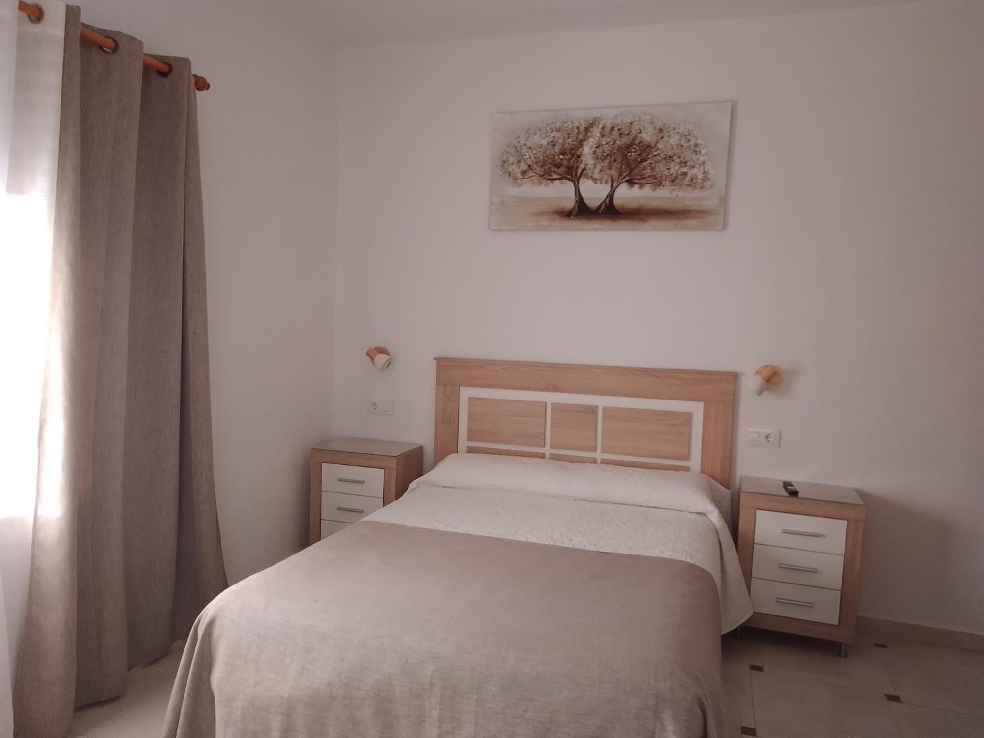 Отель Hostal Los Arcos Чипиона Экстерьер фото